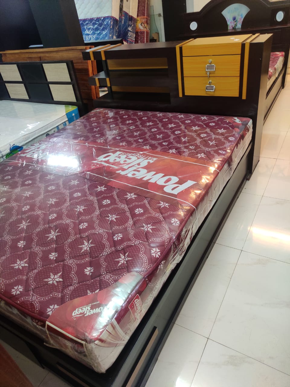 FURNITURE STREET EXPO